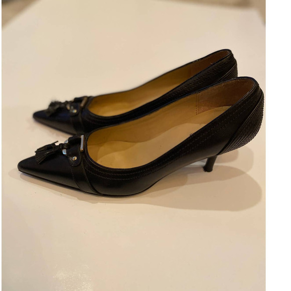 Michael Michael Kors Pointed Heels - Picture 4 of 9